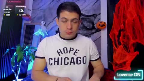 Snapshot of william_steel_ chatting on October 9, 12:03 pm William Steel online show from October 9, 12:03 pm