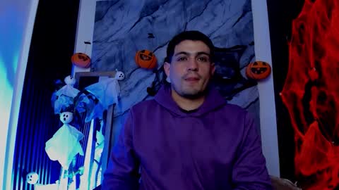 Snapshot of william_steel_ chatting on October 15, 3:28 am William Steel online show from October 15, 3:28 am