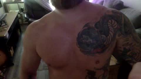 Snapshot of williamedwardthegeazy chatting on October 25, 2:46 pm williamedward online show from October 25, 2:46 pm