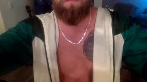 Snapshot of williamedwardthegeazy chatting on December 21, 10:33 am williamedward online show from December 21, 10:33 am