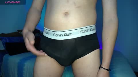 willmonkey online show from December 18, 10:13 pm