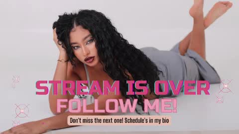 Snapshot of willow_hendrix chatting on February 18, 5:21 pm Ms Willow online show from February 18, 5:21 pm
