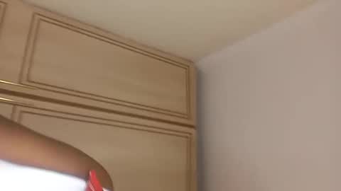 willyoubemine1 online show from February 27, 2:10 am