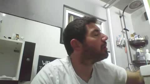 Snapshot of windowpane5 chatting on January 4, 2:46 pm windowpane online show from January 4, 2:46 pm