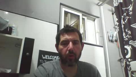 Snapshot of windowpane5 chatting on January 9, 12:14 am windowpane online show from January 9, 12:14 am