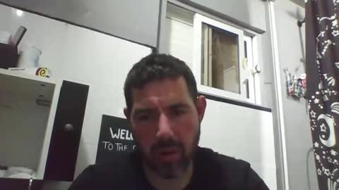 Snapshot of windowpane5 chatting on January 28, 11:39 pm windowpane online show from January 28, 11:39 pm