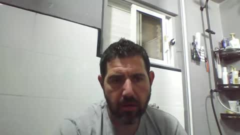 Snapshot of windowpane5 chatting on February 13, 10:22 pm windowpane online show from February 13, 10:22 pm