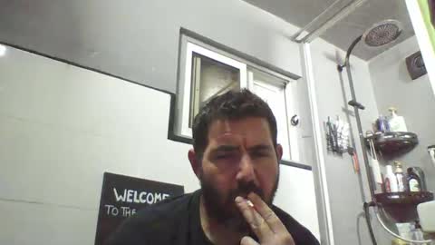 Snapshot of windowpane5 chatting on February 16, 11:59 pm windowpane online show from February 16, 11:59 pm