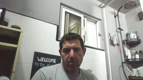 Snapshot of windowpane5 chatting on February 21, 10:48 pm windowpane online show from February 21, 10:48 pm