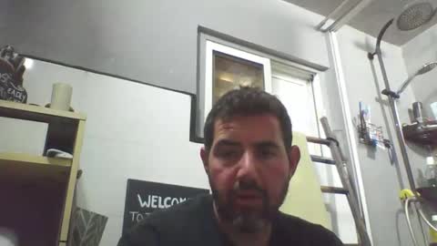 Snapshot of windowpane5 chatting on October 5, 4:05 pm windowpane online show from October 5, 4:05 pm