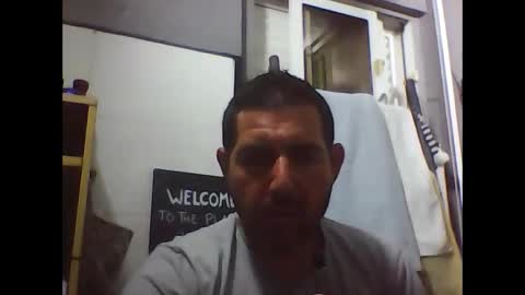 Snapshot of windowpane5 chatting on November 26, 10:55 pm windowpane online show from November 26, 10:55 pm