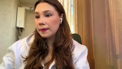 Snapshot of windycristelli chatting on December 18, 10:32 am Sina online show from December 18, 10:32 am