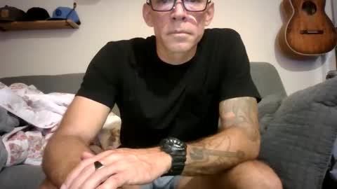 Snapshot of wingnutt765733 chatting on December 2, 6:52 am wingnutt765733 online show from December 2, 6:52 am