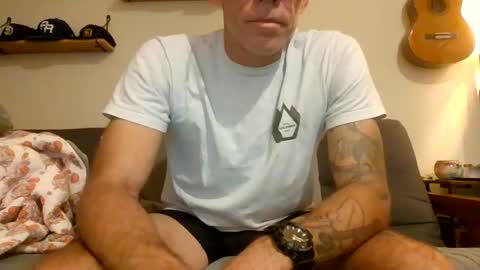 Snapshot of wingnutt765733 chatting on December 14, 6:52 am wingnutt765733 online show from December 14, 6:52 am