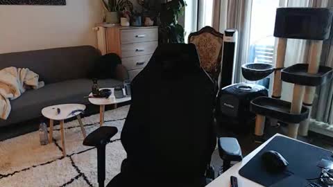 Snapshot of winnydepooh chatting on November 16, 8:31 am cream36 online show from November 16, 8:31 am