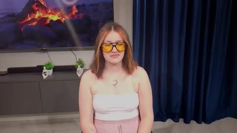 May online show from October 18, 7:25 pm