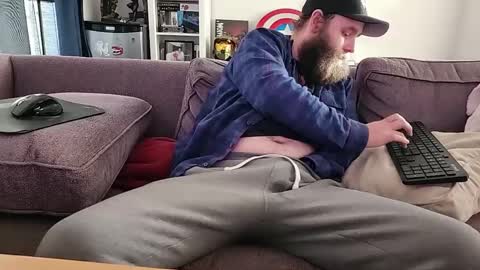 Snapshot of winter117 chatting on December 12, 7:59 pm winter117 online show from December 12, 7:59 pm