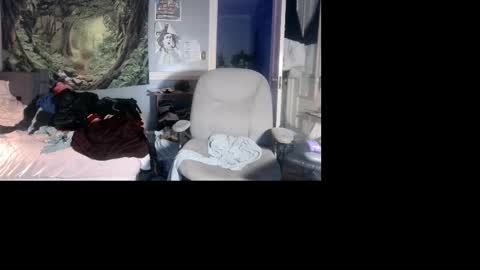 Snapshot of winter123137 chatting on December 30, 7:37 am Winter online show from December 30, 7:37 am