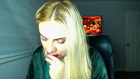 Winter Miracle online show from October 23, 1:49 am