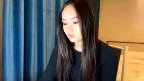 Amina online show from November 16, 12:44 pm