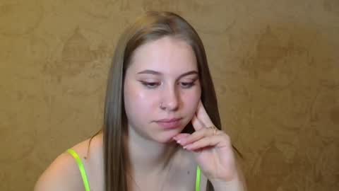 Snapshot of wira_witch chatting on January 6, 5:59 pm wira_witch online show from January 6, 5:59 pm