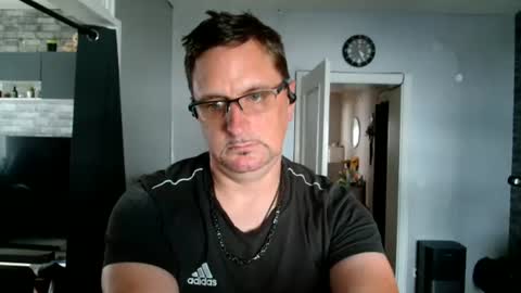 Snapshot of wirzwei8883 chatting on June 22, 2:25 pm Dirty online show from June 22, 2:25 pm