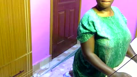 Snapshot of wisdom7_ chatting on February 28, 9:44 pm wisdom7_ online show from February 28, 9:44 pm