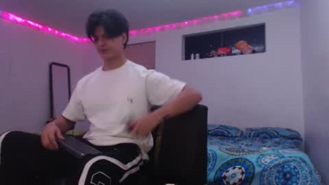 Ken online show from February 10, 5:33 am