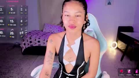 Snapshot of with_me1 chatting on September 29, 11:53 pm with_me1 online show from September 29, 11:53 pm