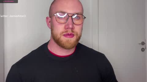 Snapshot of wlademarbergs chatting on February 9, 1:33 am Wlademar online show from February 9, 1:33 am