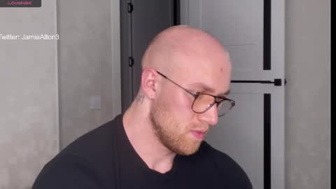 Snapshot of wlademarbergs chatting on November 2, 11:40 pm Wlademar online show from November 2, 11:40 pm