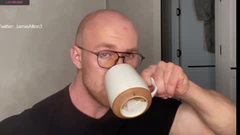 Snapshot of wlademarbergs chatting on November 15, 3:48 am Wlademar online show from November 15, 3:48 am