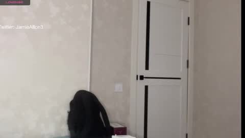 Snapshot of wlademarbergs chatting on December 22, 3:25 am Wlademar online show from December 22, 3:25 am