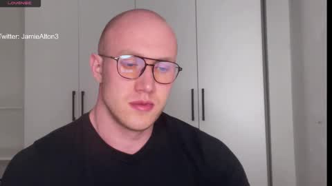 Snapshot of wlademarbergs chatting on February 15, 3:36 am Wlademar online show from February 15, 3:36 am