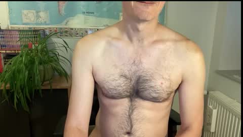 Snapshot of wladsexy88 chatting on November 16, 8:53 am Wladsexy88 online show from November 16, 8:53 am