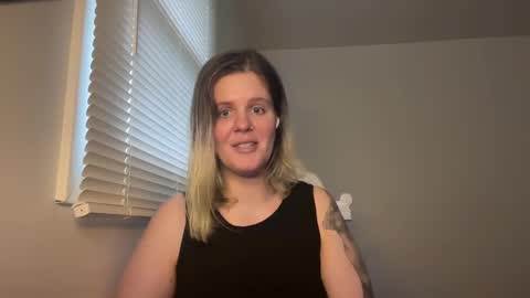 Moth online show from December 31, 7:18 pm