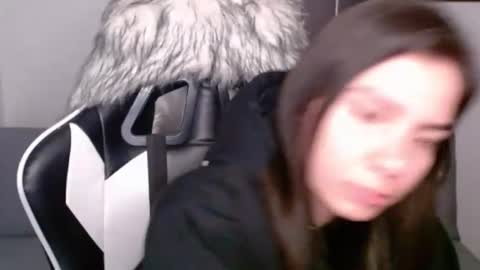 Alex online show from February 7, 2:50 am