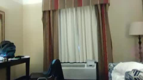 Snapshot of womenlovememan chatting on November 26, 2:23 am Ryan online show from November 26, 2:23 am