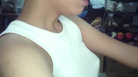 wonderfuljessa online show from April 22, 3:35 pm