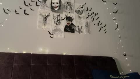 Stia online show from October 23, 5:51 am