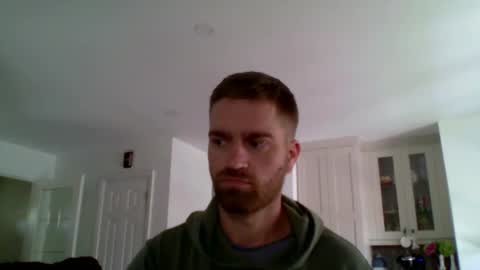 Snapshot of woodeee77 chatting on October 8, 5:21 pm woodeee77 online show from October 8, 5:21 pm