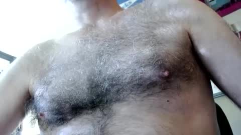 Snapshot of woodiesays chatting on December 29, 6:49 pm WoodieSays online show from December 29, 6:49 pm