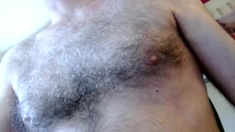 Snapshot of woodiesays chatting on February 9, 6:05 pm WoodieSays online show from February 9, 6:05 pm