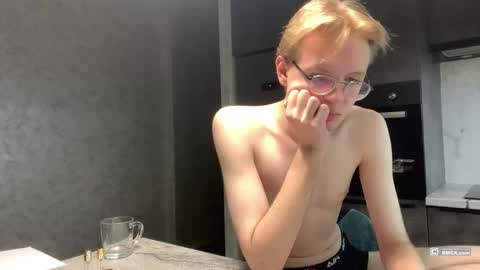 Snapshot of woods_jerk chatting on October 29, 8:10 pm Mitya online show from October 29, 8:10 pm