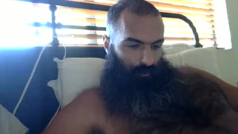 woof_wolf37 online show from October 15, 3:56 pm