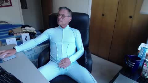 Large one  online show from April 26, 12:03 pm