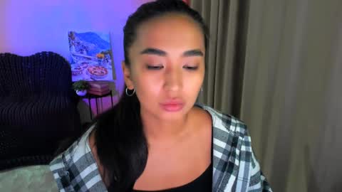 dudetta Kim online show from March 10, 6:45 pm