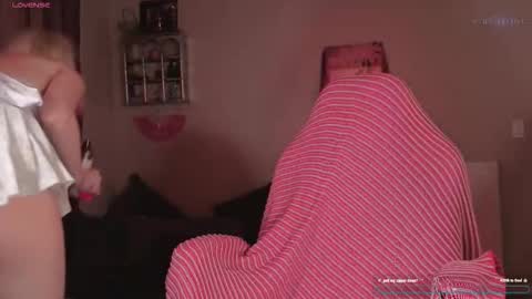 Snapshot of worship_nymphae chatting on October 31, 5:19 am NYMPH online show from October 31, 5:19 am