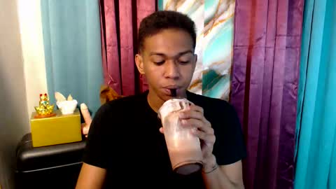 Josh This is my new account now  online show from November 26, 12:55 am