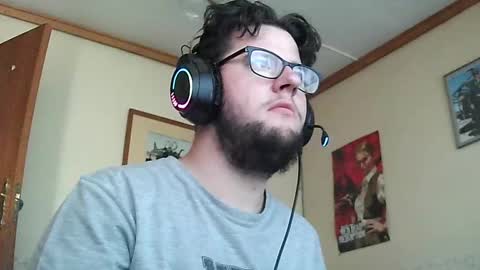 Snapshot of worsie333 chatting on December 20, 12:16 pm worsie online show from December 20, 12:16 pm